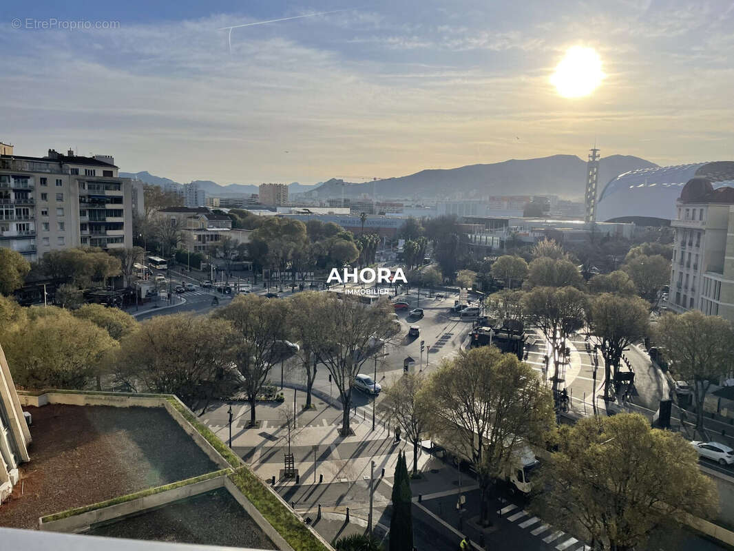 Appartement à MARSEILLE-8E
