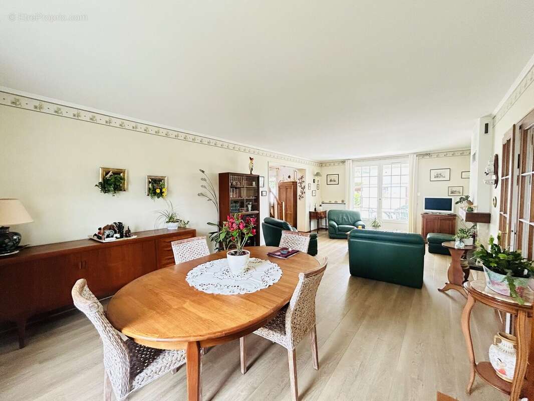Maison 152 m² à Choisy-Au-Bac  - photo 4