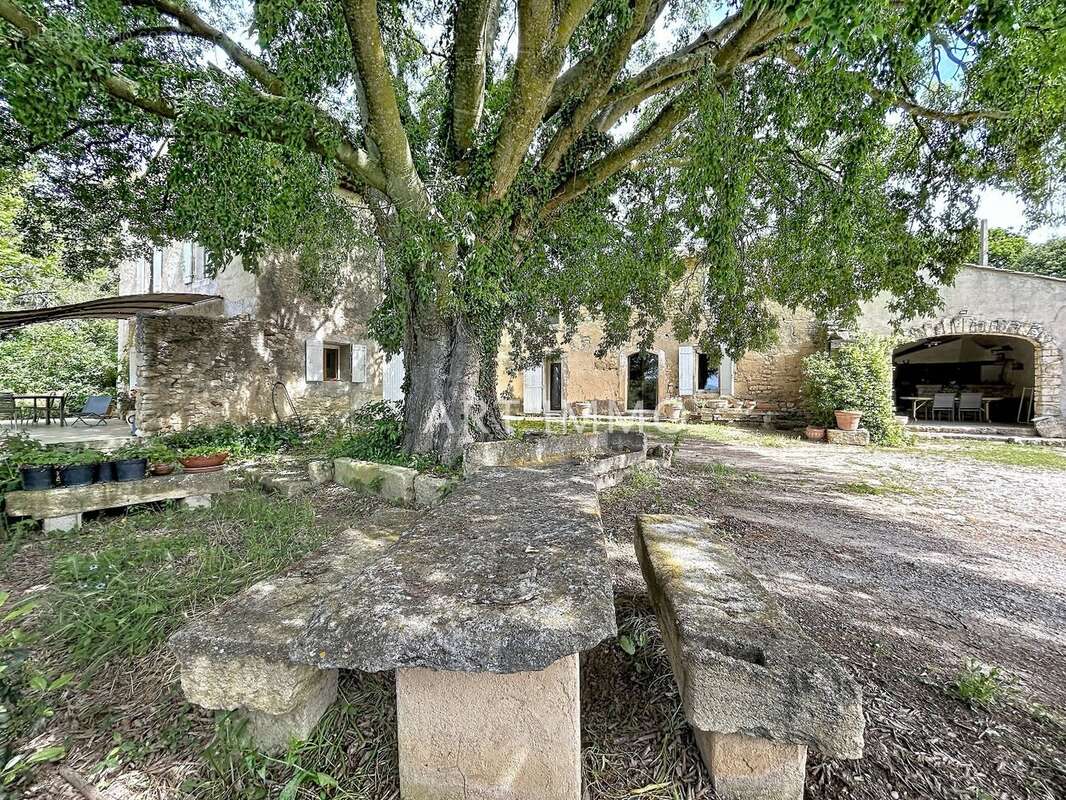 Maison à ROBION