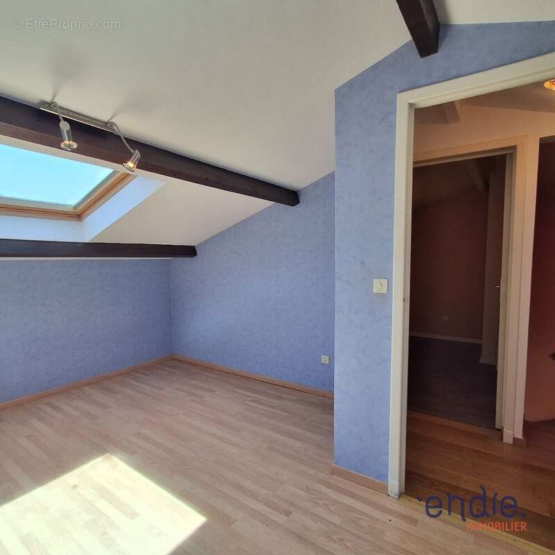 Appartement à THIERS