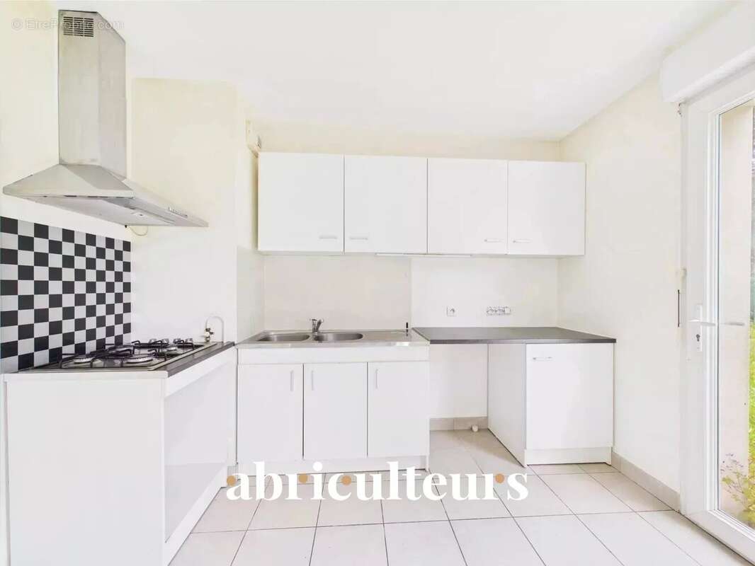 Maison à BOUGUENAIS