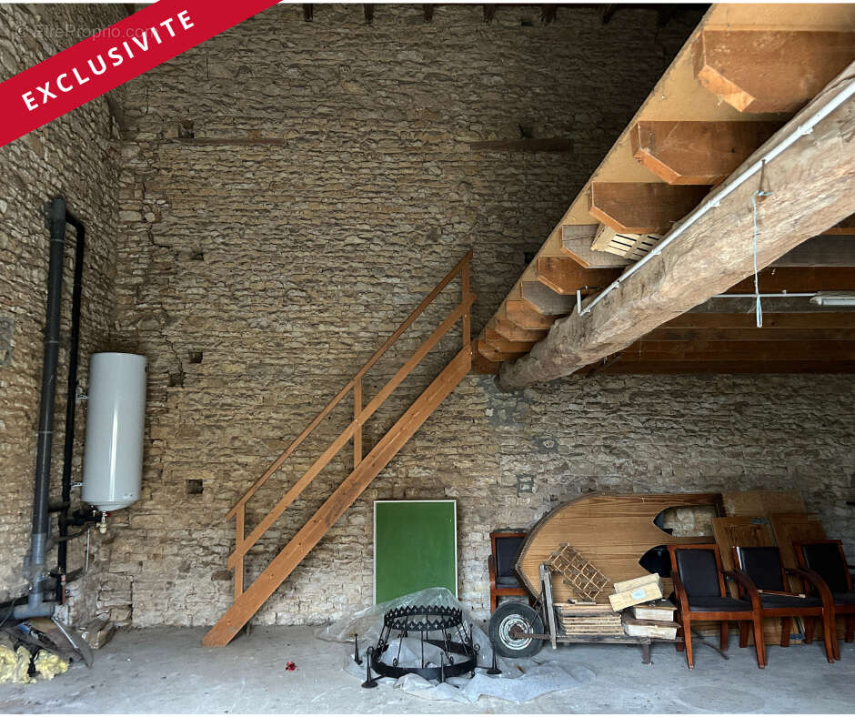 Maison à CHAMPNIERS