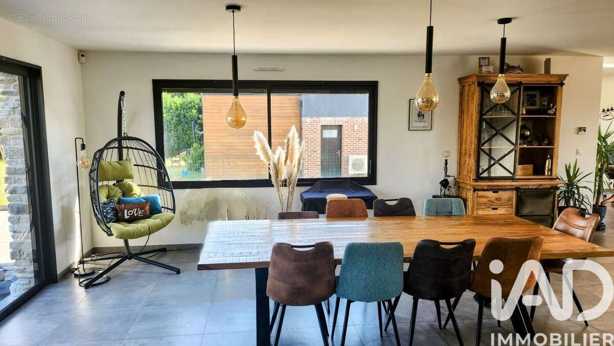 Photo 3 - Maison à SERVINS