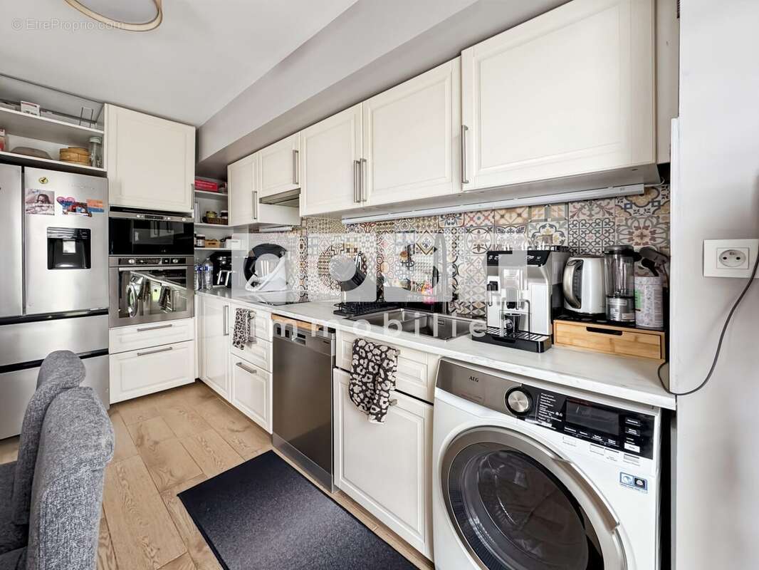Appartement à GENNEVILLIERS