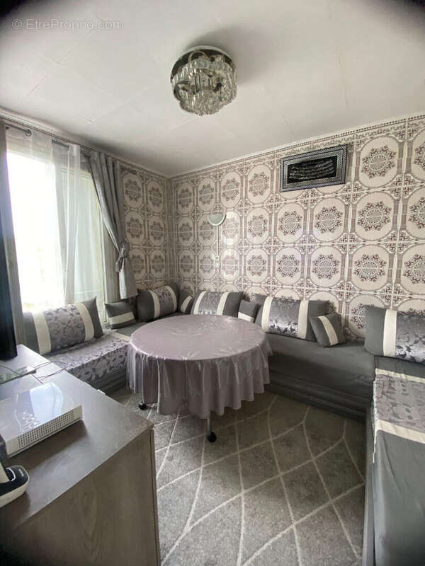 Appartement à COLOMBES