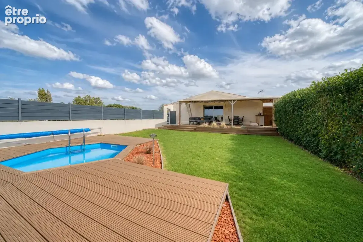 17170 la ronde – longère rénovée – 94 m² – 3 chambres – piscine - photo 1