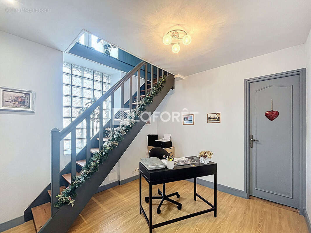 Maison à SAINT-BOMER-LES-FORGES