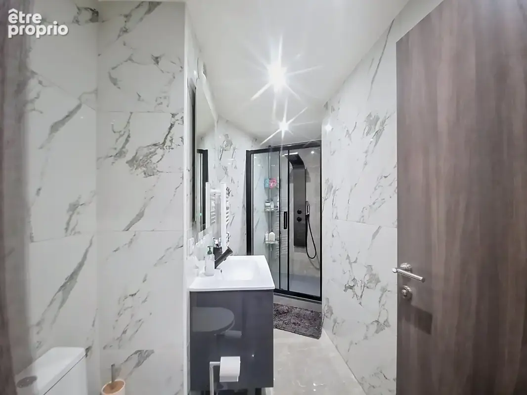 Montmélian - Exclusivité - Appartement T2 rénové avec gout - photo 10