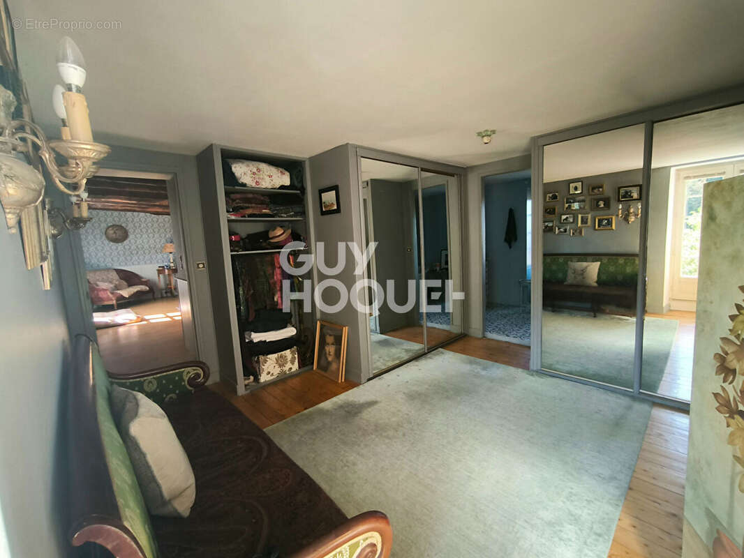 Maison à MINIAC-MORVAN