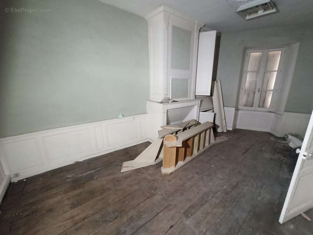 Appartement à SAINT-JUNIEN