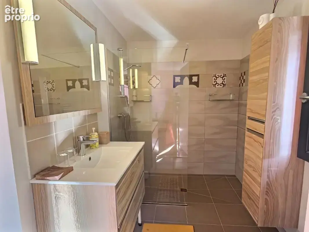 Villa d'architecte 165 m2  prox centre Bandol  1 450 000 - photo 13