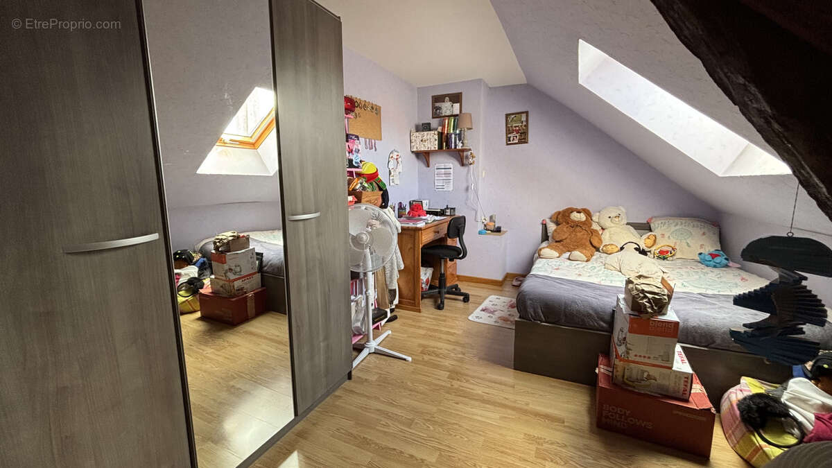 Maison à BEAUVILLIERS