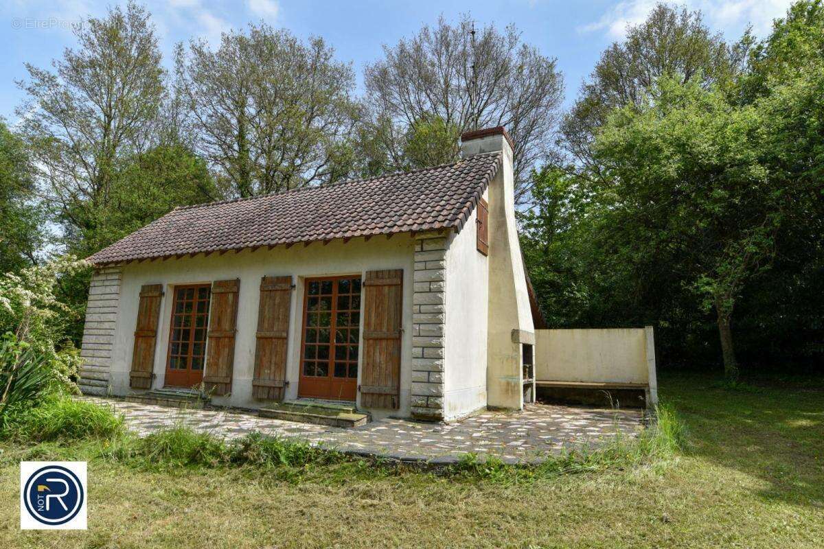 Maison à LA CHAPELLE-ANTHENAISE