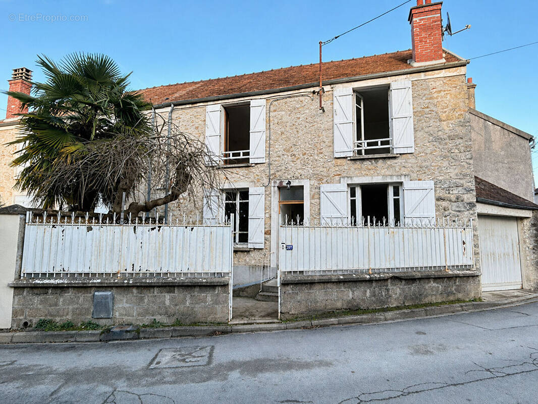 Maison à MORET-SUR-LOING