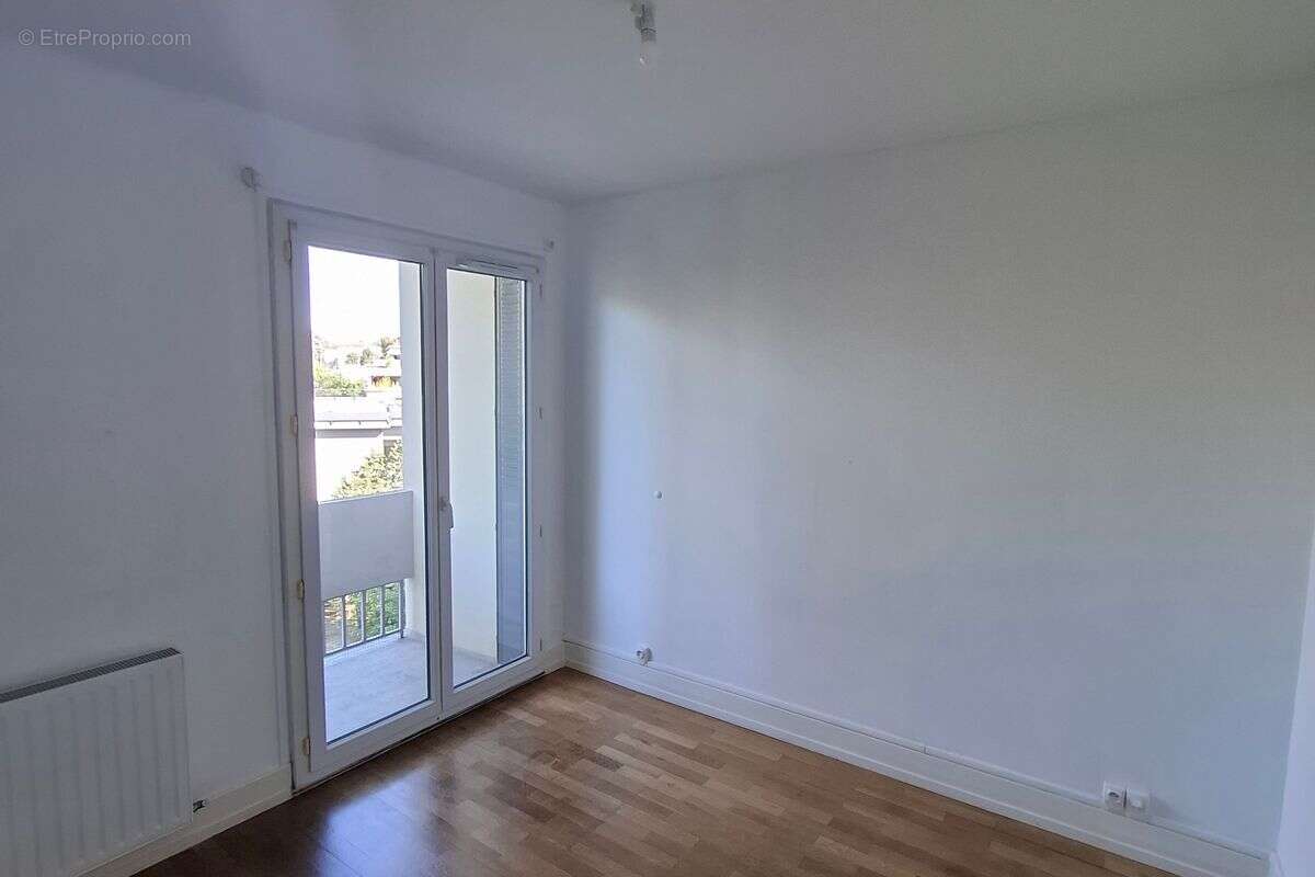Appartement à LYON-9E