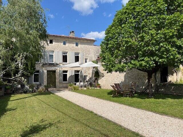 Maison à ANGOULEME