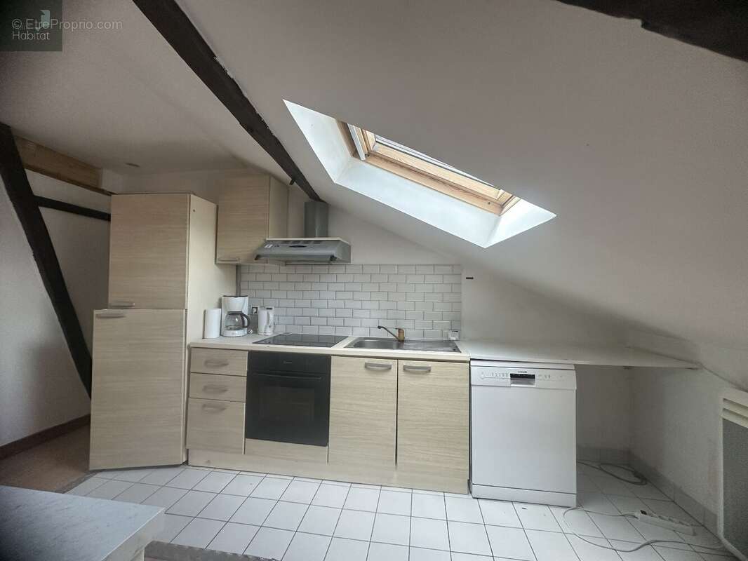 Appartement à MAURS