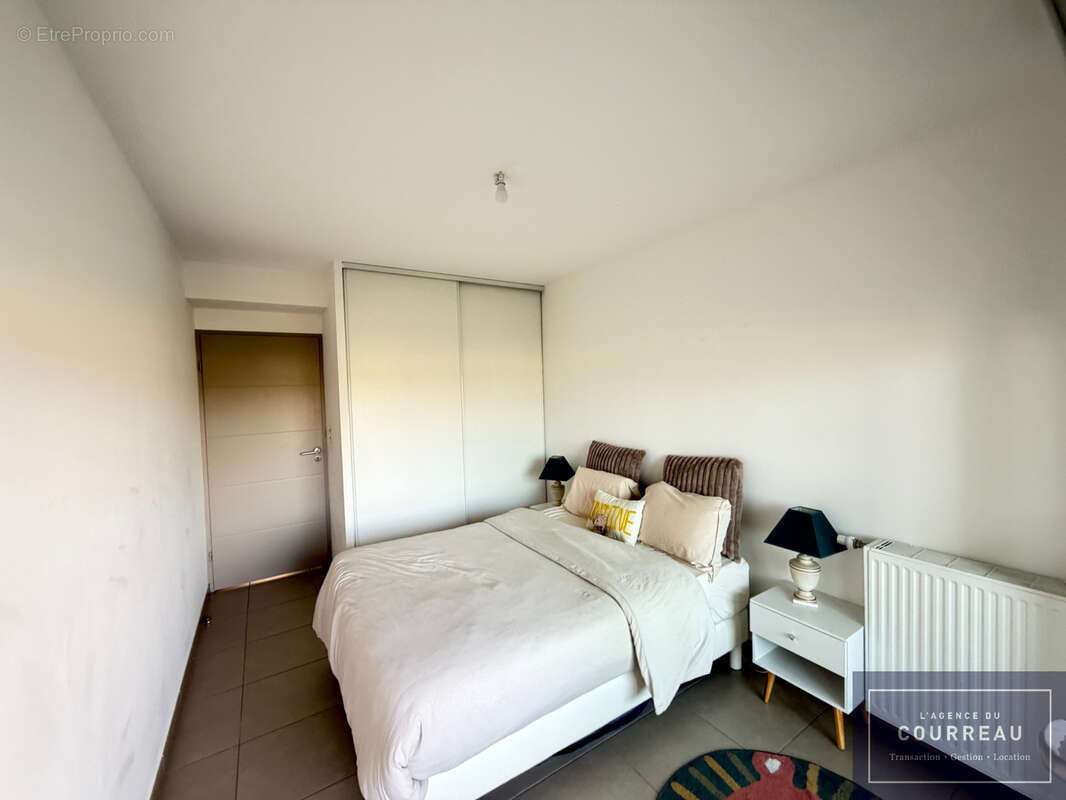 Appartement à JUVIGNAC