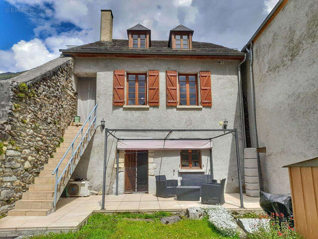 Maison à LARUNS