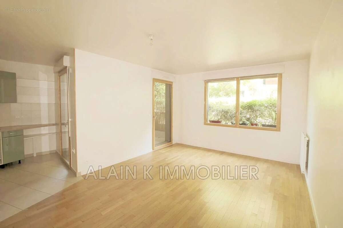 Appartement à CHAVILLE