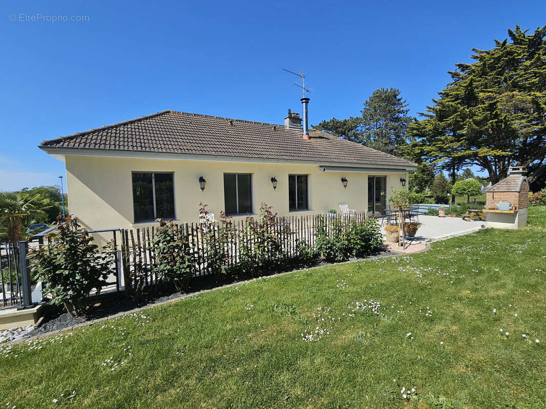 Maison à SALLENELLES