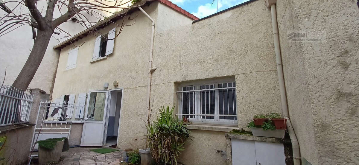 Appartement à CHOISY-LE-ROI