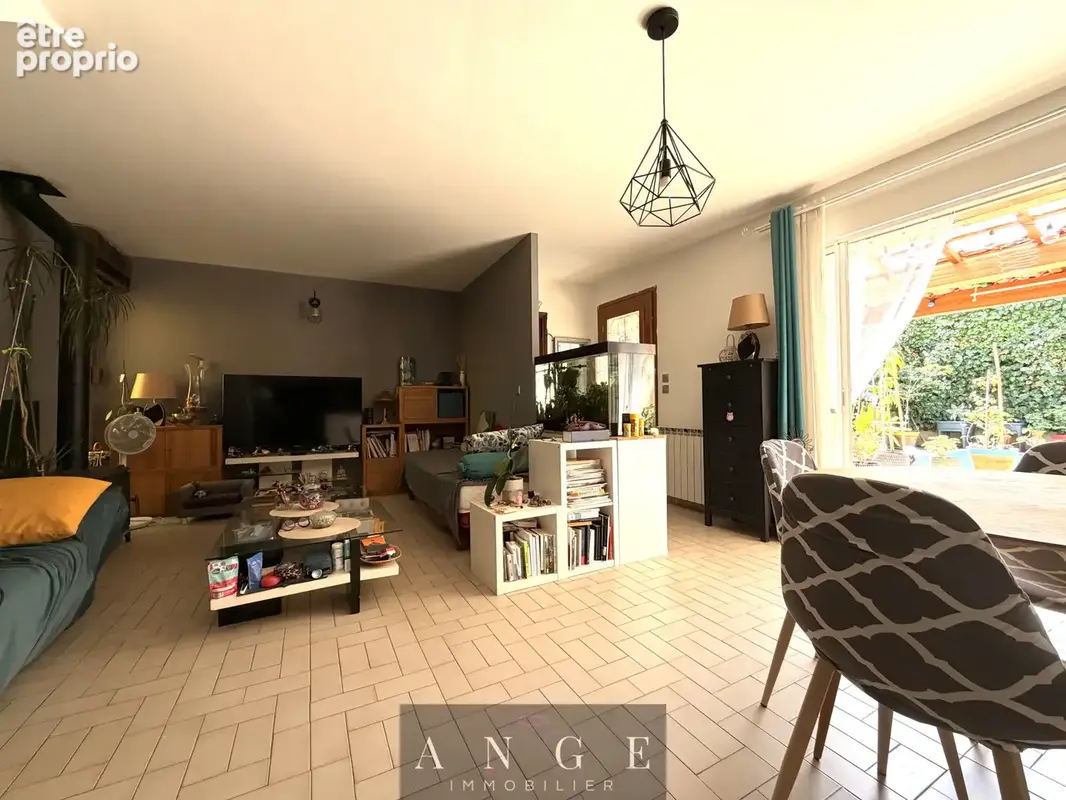 Villa La Crau T5 et jardin centre ville - photo 5