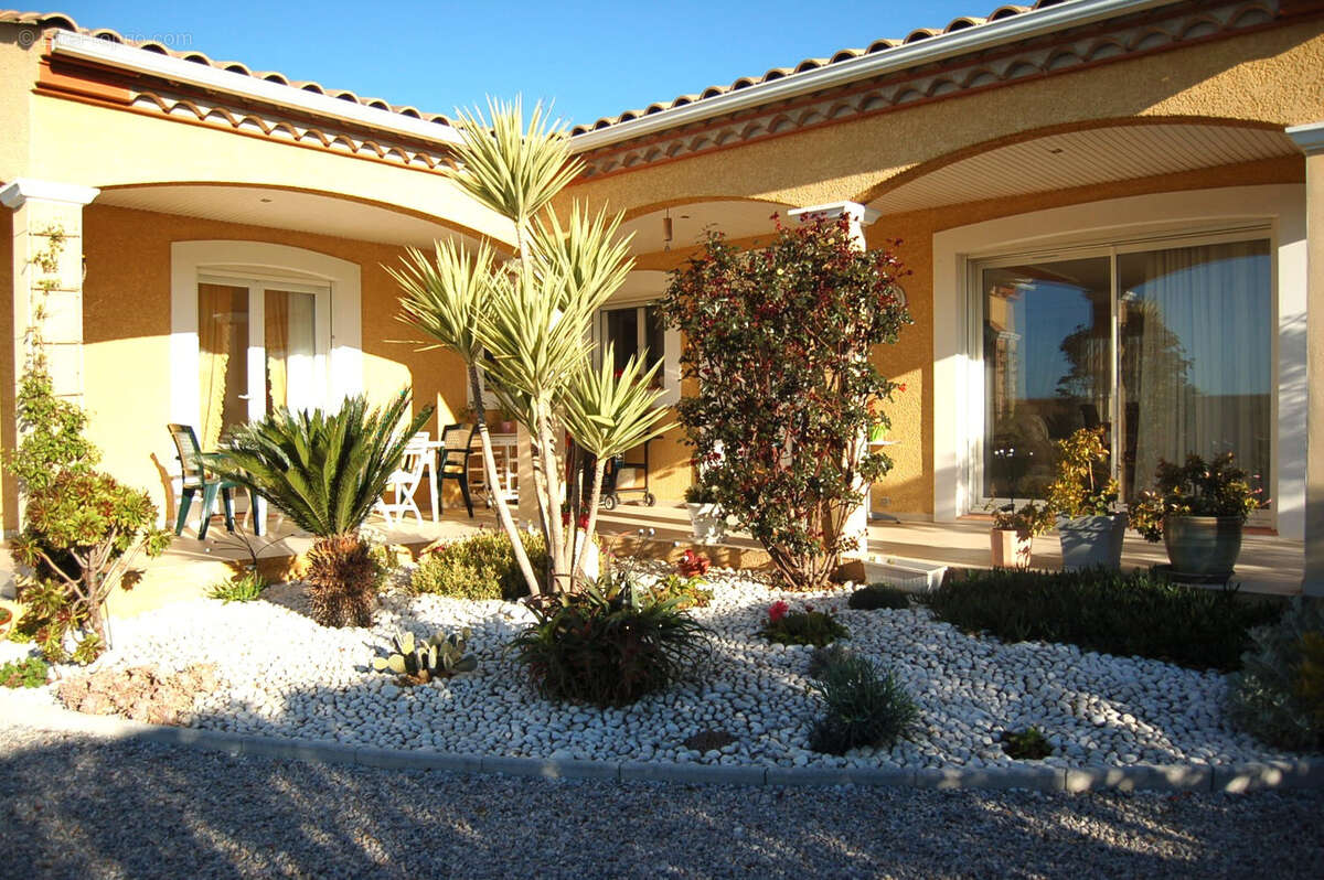 Maison à LEZIGNAN-CORBIERES