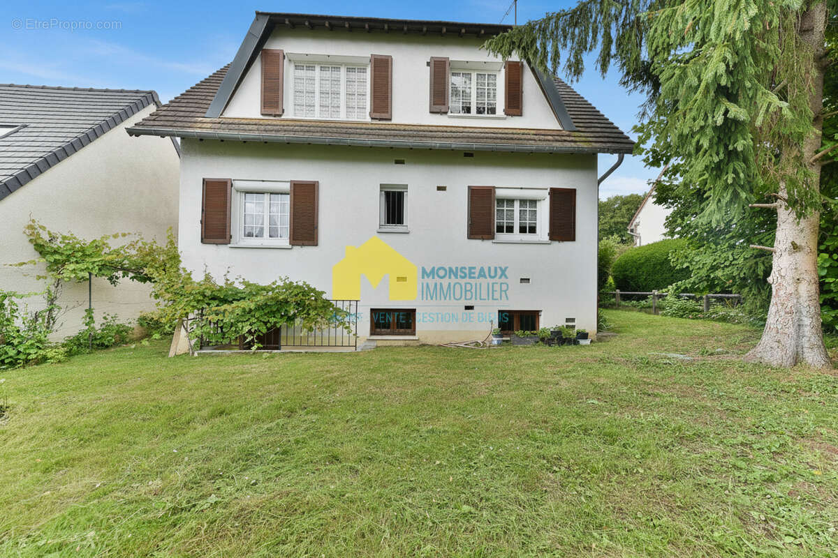 Maison à VILLIERS-SUR-ORGE