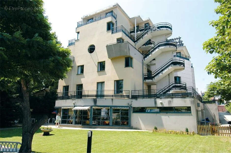 Appartement à FONTENAY-AUX-ROSES