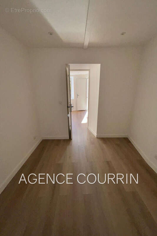 Maison à PEYMEINADE