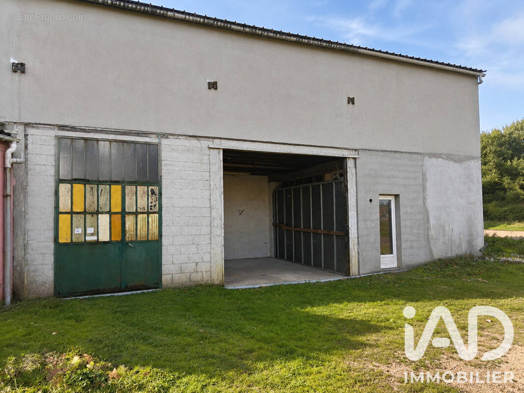 Photo 1 - Appartement à MONTCEAU-LES-MINES