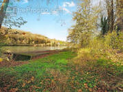 Terrain à VULAINES-SUR-SEINE
