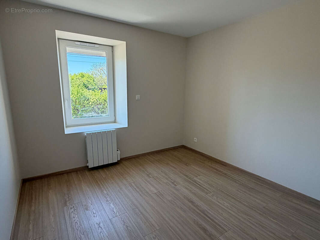 Appartement à LE DESCHAUX