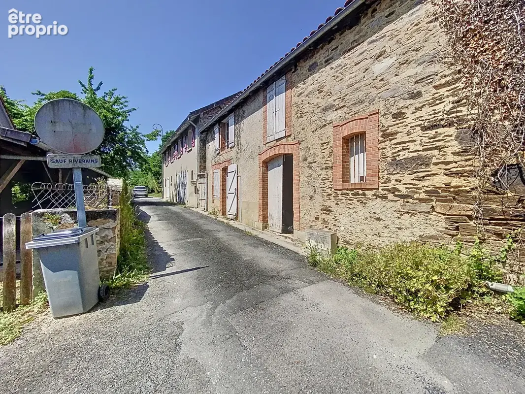 Maison de bourg avec grand terrain et piscine - photo 12