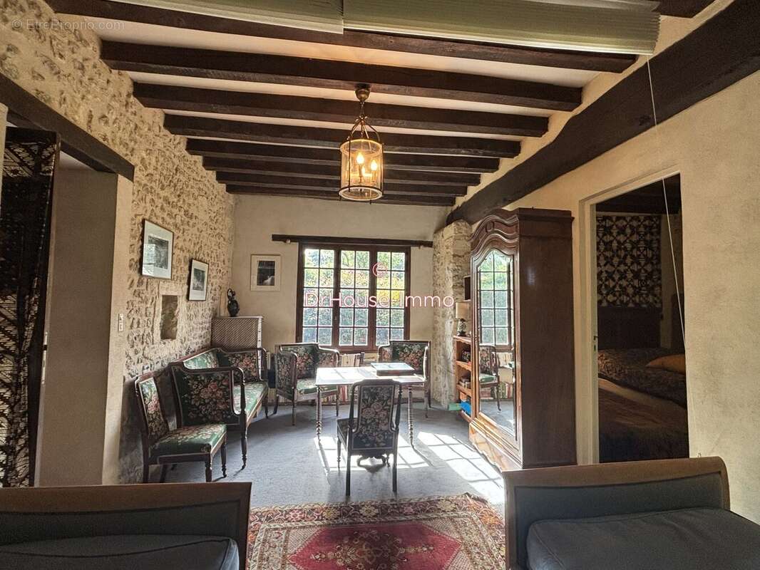 Maison 150 m² à La Chapelle-Souef  - photo 21