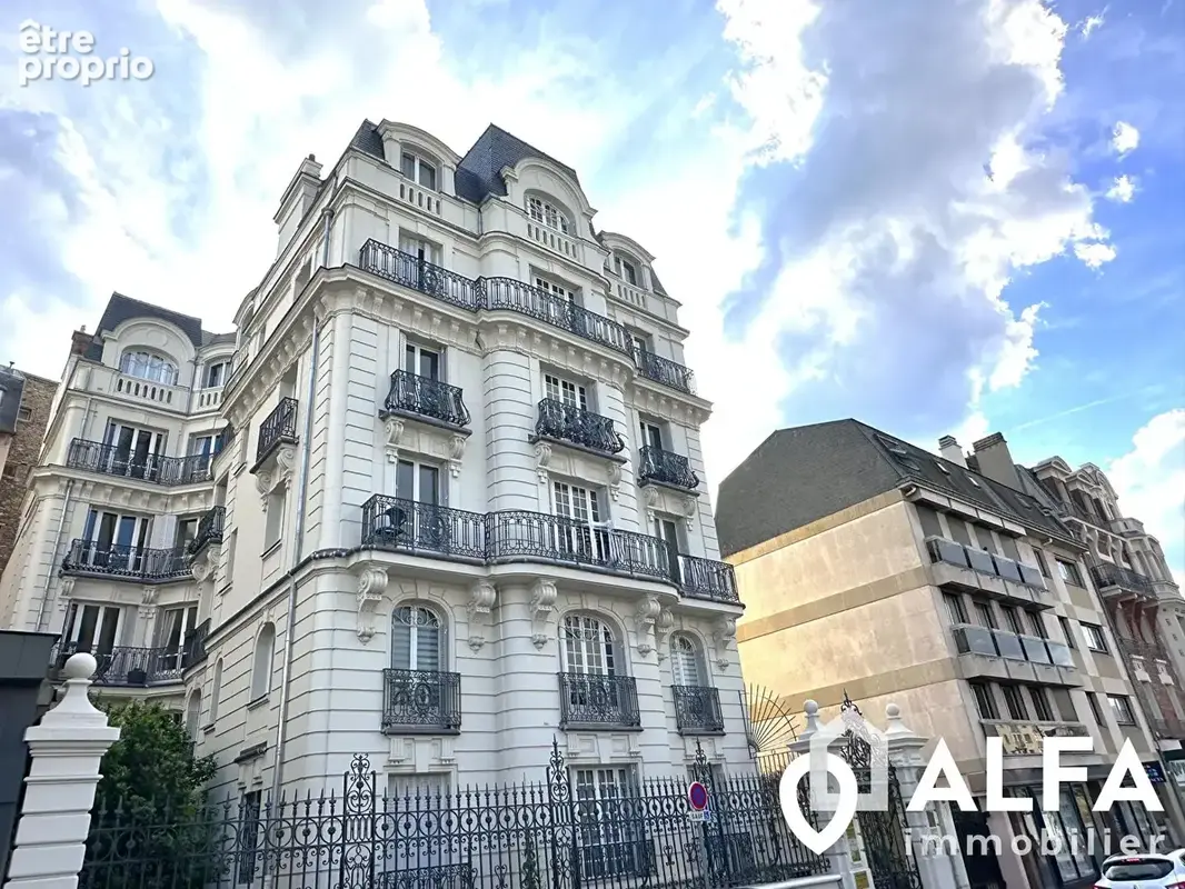 Photo Appartement à Enghien-Les-Bains au prix de 449 000€