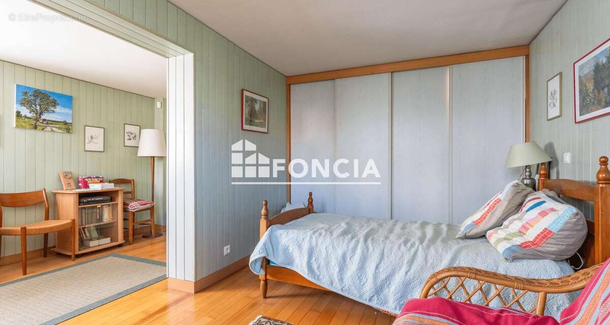 Maison à BOURG-LA-REINE