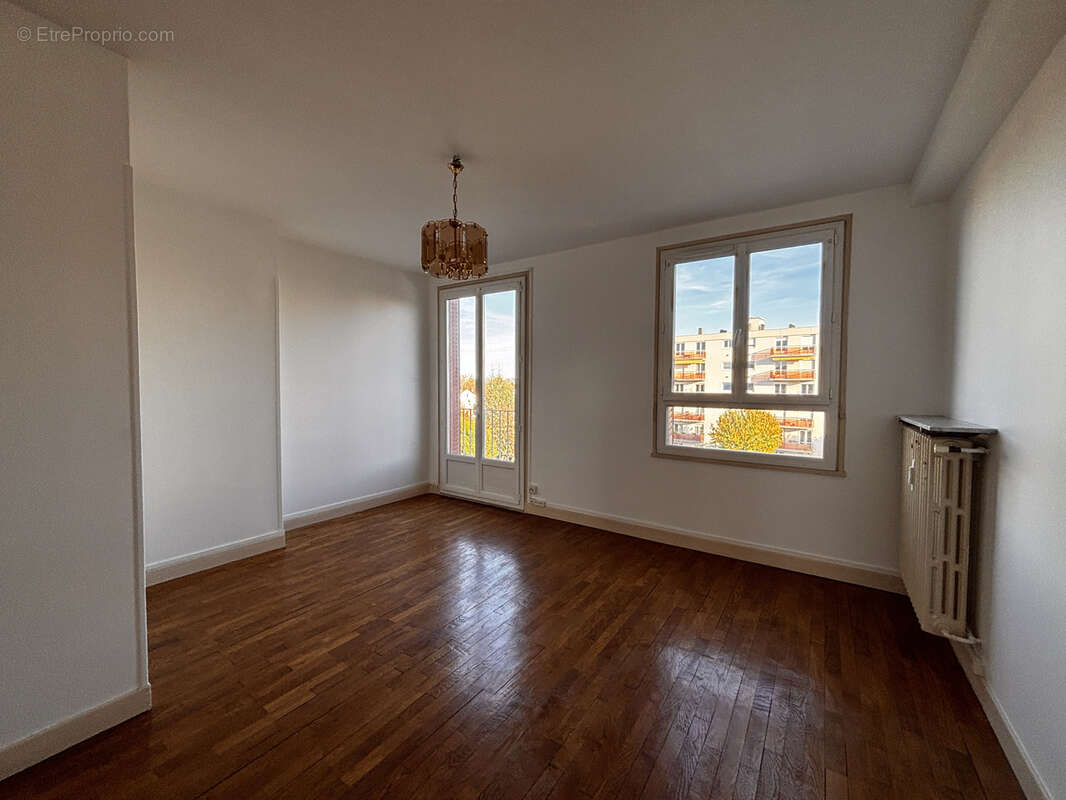 Appartement à FONTAINE-LES-DIJON