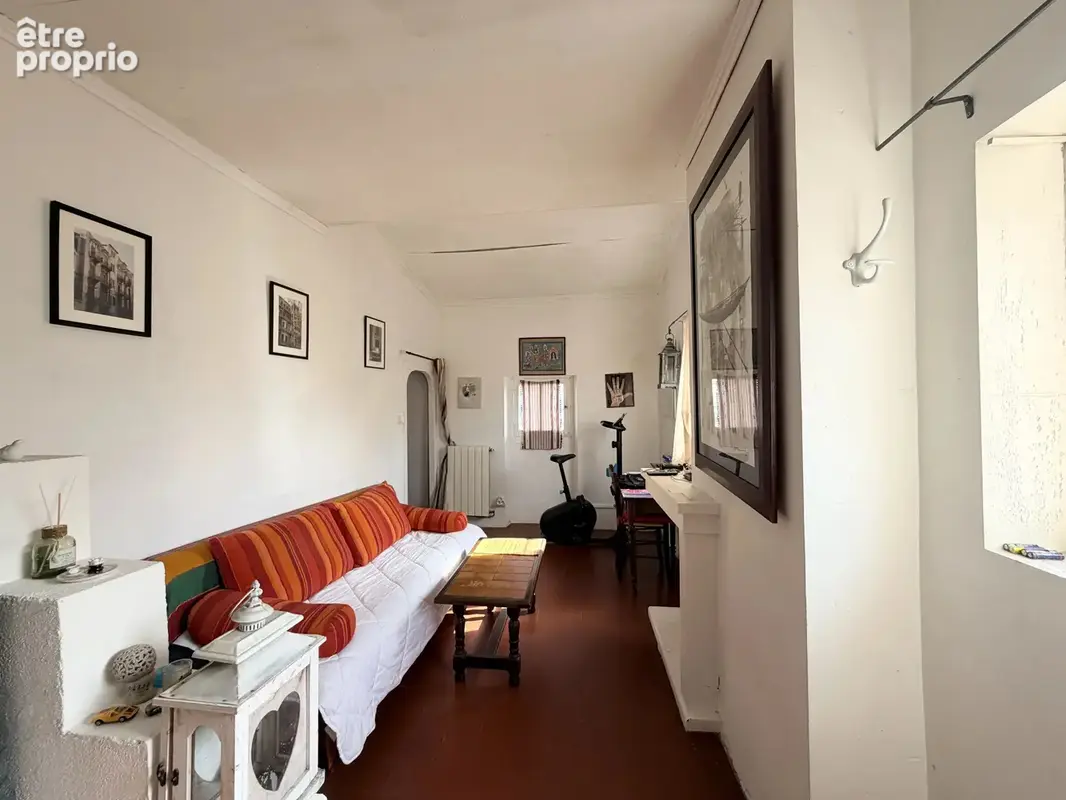Emplacement privilégié – Appartement calme au dernier étage, au cœur du centre historique - photo 9