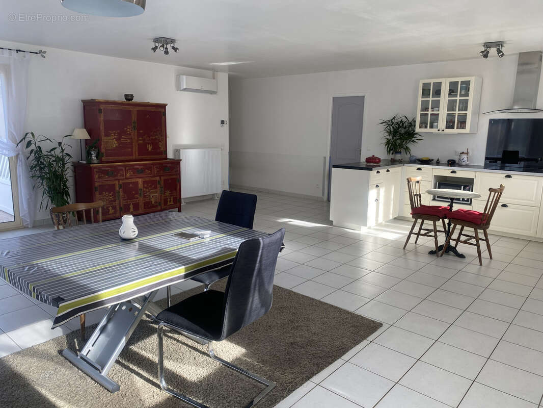 Maison à BELLAC
