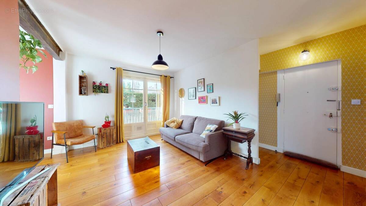 Appartement à CALUIRE-ET-CUIRE