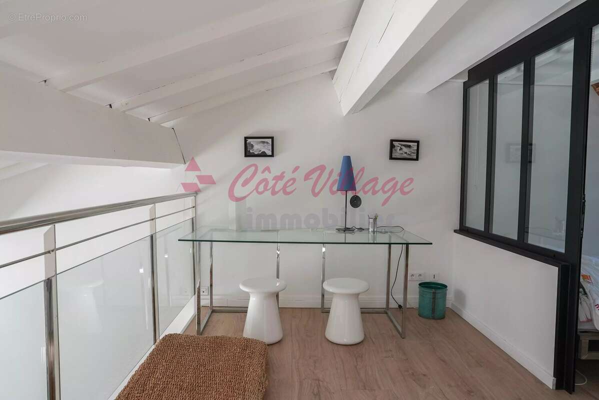 Superbe maison T4 entierement renovée, terrasse avec vue panoramique - photo 10