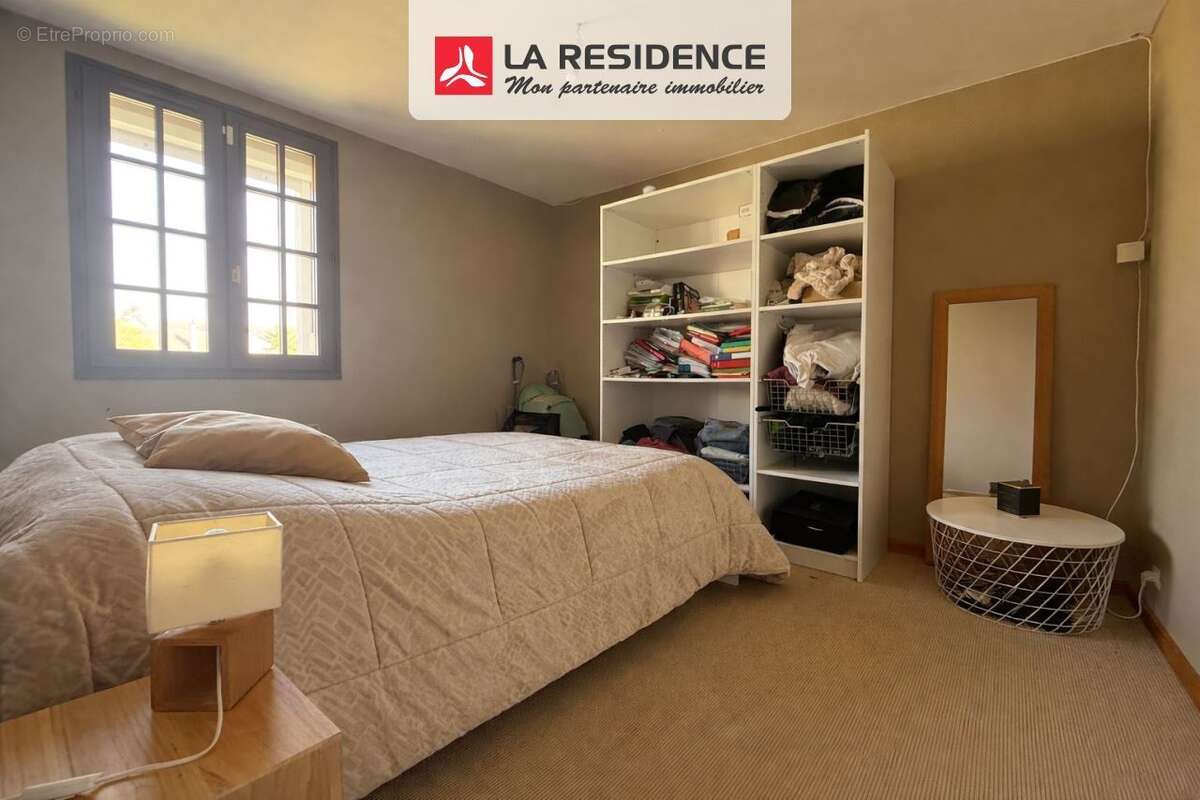 Maison à LIMETZ-VILLEZ