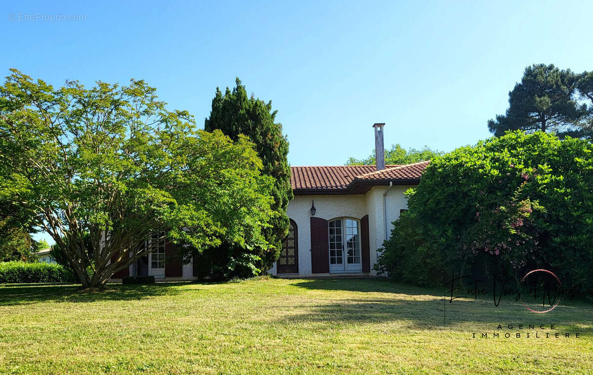 Maison à BERNOS-BEAULAC
