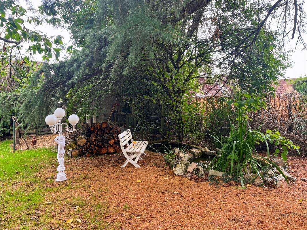 Maison à MARCILLY-EN-VILLETTE