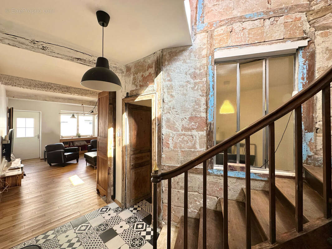 Maison à PUYCASQUIER