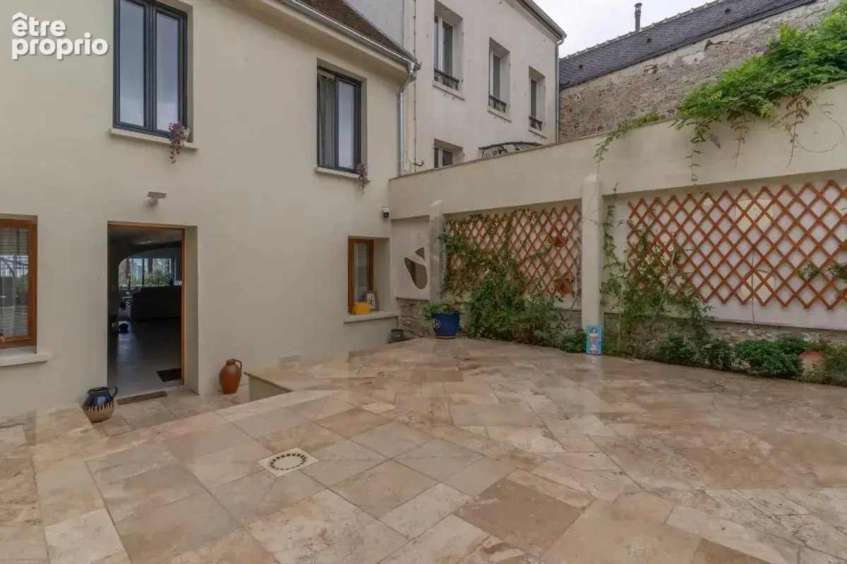 Maison de 10 pièces de 391 m² à Nerville-la-Forêt - photo 14