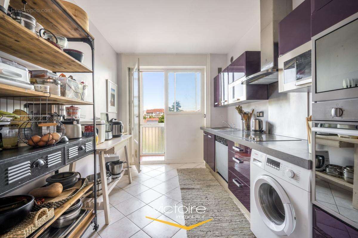 Appartement à LYON-3E