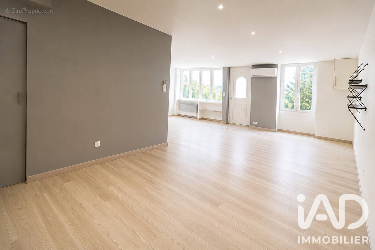 Photo 1 - Maison à VISAN